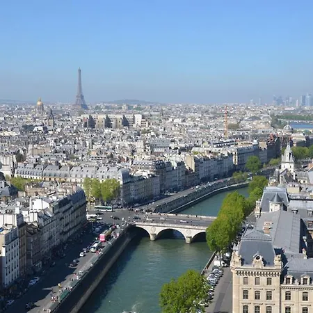1st - Beautiful - Chatelet District * Paris
